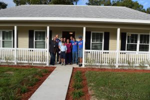 New Homeowners in Eustis with volunteers