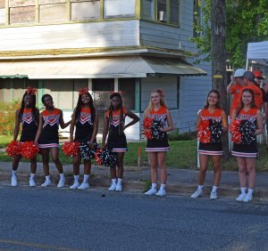 Leesburg High School cheerleaders welcoming guests at ground breaking