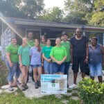 publix group photo with homeowner